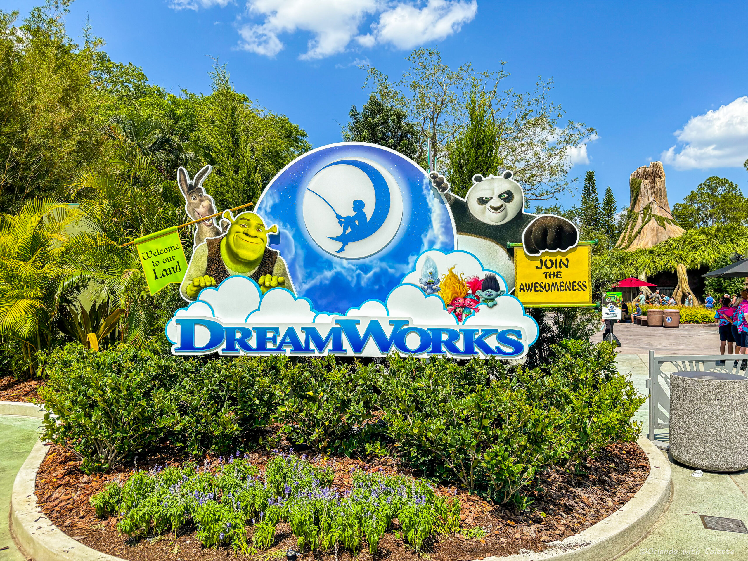 Take A Look Inside DreamWorks Land at Universal Studios